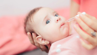 9 Cara Bersihkan Kotoran Pada Hidung Bayi, Ingat Jangan Asal!