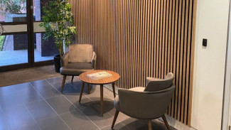 Bikin Rumah Auto Mewah! Bongkar Rahasia Gampang 2 Cara Memasang Wall Panel WPC Sendiri!