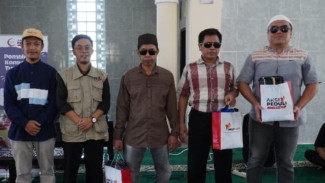 Peduli Santri, Badan Wakaf Assyifa Salurkan 555 Mushaf Al-Qur’an
