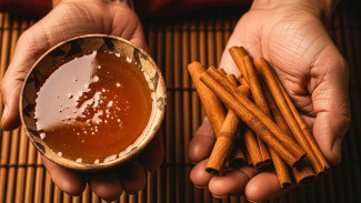 Stop Sakit Lutut! Resep Emas Kuno Madu Kayu Manis: Rahasia Dokter Kuno Bikin Lansia Bugar