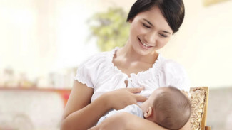ASI Menyebabkan Obesitas? Ini Fakta Ilmiah yang Wajib Diketahui Para Ibu
