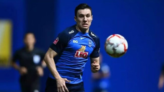 Striker Top Uzbekistan Igor Sergeev Dirumorkan ke Persib, Siap Guncang Liga Indonesia dengan Gol Mematikan