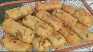 Takjil Sultan! Rahasia Risol Sayur Anti Sobek yang Jadi Rebutan Pas Buka Puasa!