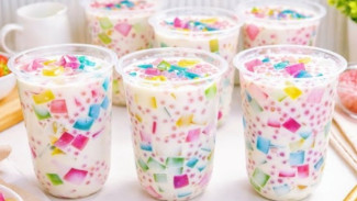 Modal Murah Untung Besar! Es Jelly Kuah Creamy Ini Segar, Cantik, dan Dijamin Laris Manis