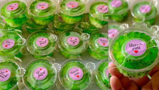 Modal Receh Nutrijell Disulap Jadi Dessert Kelapa Melon Cantik, Cup Kecilnya Bikin Pembeli Ketagihan