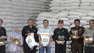 Pengecekan Kualitas Dilakukan, Bulog Subang Siap Salurkan Banpang 2026