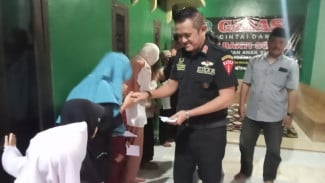 Berbagi Kebahagiaan di Bulan Ramadan, Ormas GIBAS Santuni Puluhan Anak Yatim di Subang