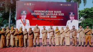 Bupati Karawang Tekankan Peran Otonomi Daerah dalam Pemerataan Pembangunan dan Layanan Publik