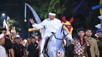 Kirab Mahkota Binokasih Mulai dari Sumedang, Napak Tilas Padjadjaran Keliling Jawa Barat