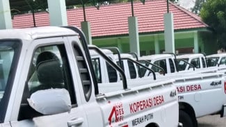Kodim Karawang Fasilitasi Penyerahan 20 Mobil Operasional 4x4 ke Koperasi Desa