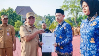 Bupati Aep Lantik 286 PNS Karawang, Tegaskan Tak Ada Jual Beli Jabatan
