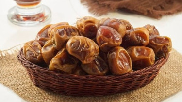 Kurma