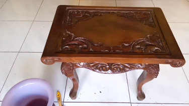 Meja Kusam