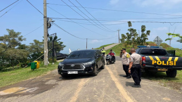 Menteri Bappenas Tinjau Program Pemberdayaan di Tegal Waru, Polres Purwakarta Pastikan Pengamanan Berjalan Lancar
