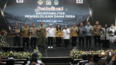 Kapolres Purwakarta menghadiri sosialisasi akuntabilitas dana desa 2026 bersama BPK RI, Forkopimda, dan kepala desa di Bale Sawala Yudistira, Purwakar