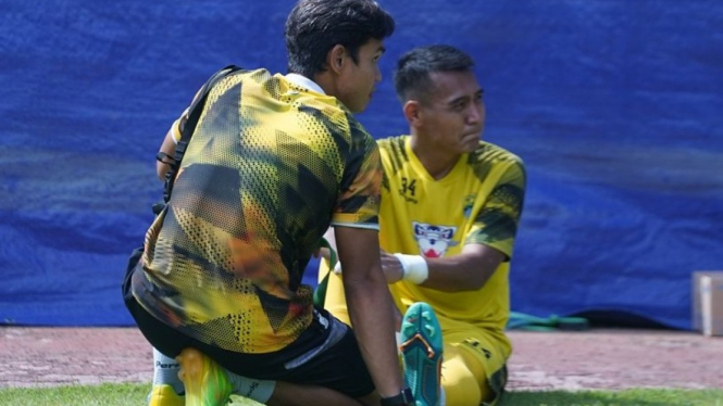 Kiper Persib, Reky Rahayu