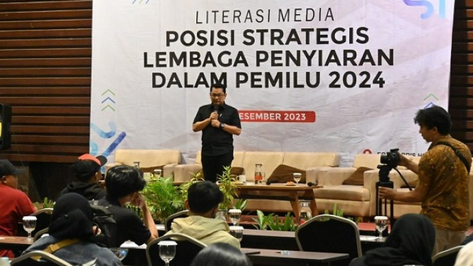 Literasi Media "Posisi Strategis Lembaga Penyiaran Dalam Pemilu 2024"