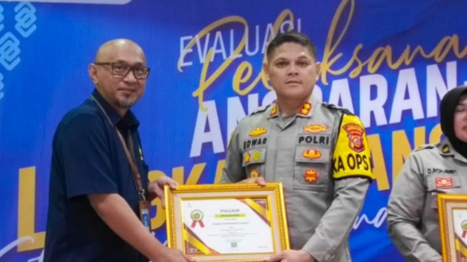 Polres Purwakarta terima penghargaan dari KPPN