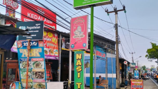 Kedai Bakso, Pempek Palembang dan Batagor ABR