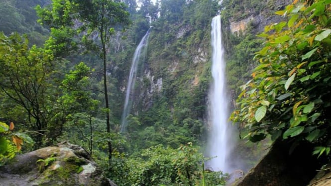 Curug Cileat Subang