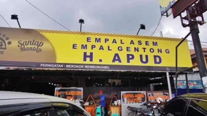 Empal Gentong H. Apud Cirebon.