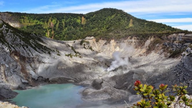 Gunung Tangkuban Perahu