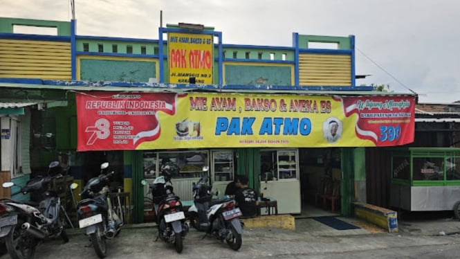 Mie Ayam Bakso Pak Atmo Karawang