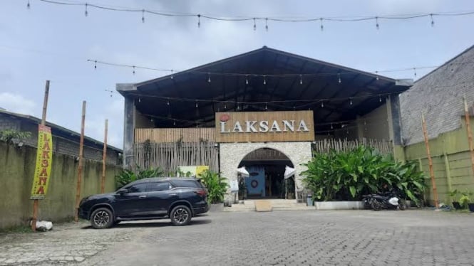 Tempat makan rombongan di Lembang Bandung