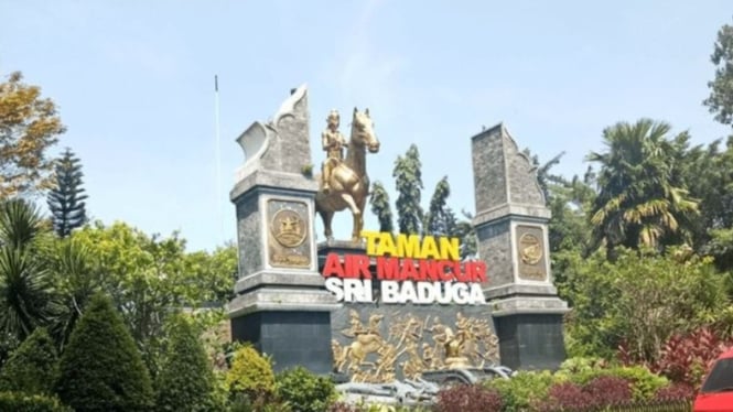 Taman Air Mancur Sri Baduga, Purwakarta.