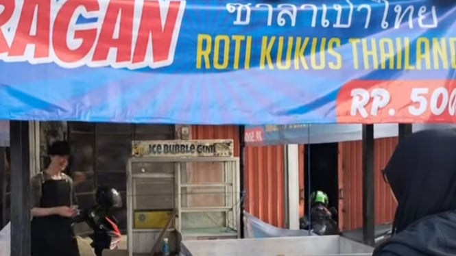 Roti Kukus Thailand "Juragan" Karawang