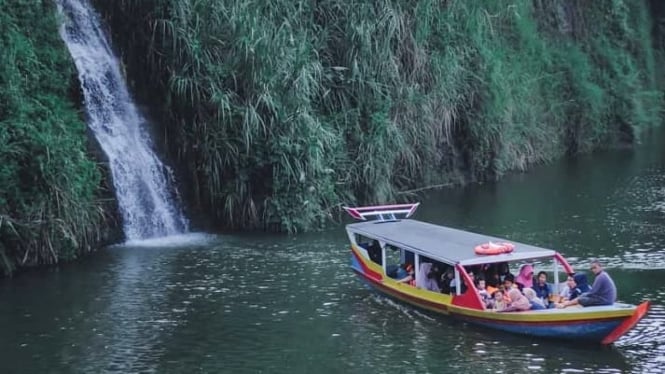 Curug Ciwideng Subang