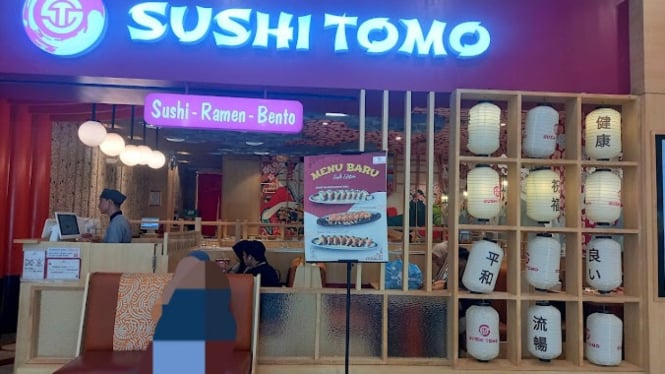 Sushi Tomo Karawang