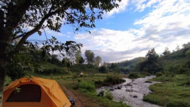 Bumi Perkemahan Ranca Cangkuang