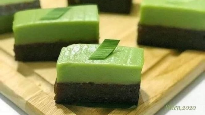 Kue lapis tepung ketan