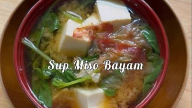 Sup Miso Bayam