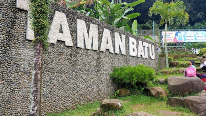 Taman Batu Purwakarta