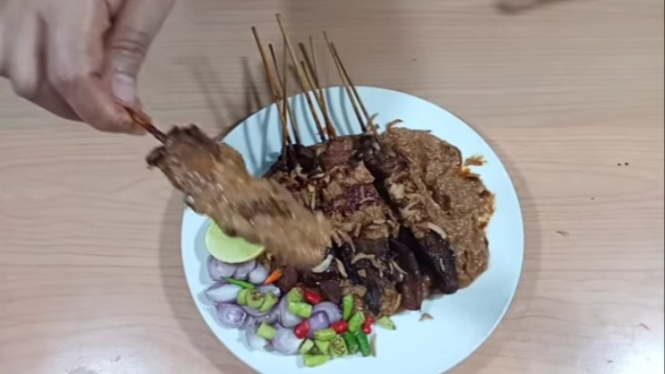 Sate Bumbu Kacang