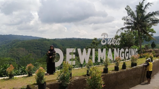 Bukit Dewi Manggung Subang