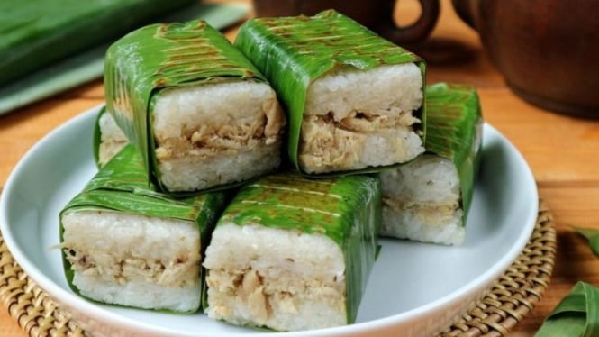 Lemper ayam