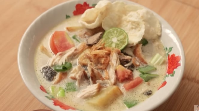 Soto Betawi Ayam