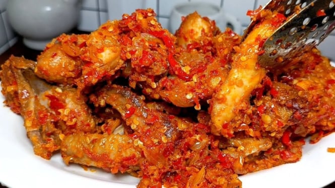 Ayam goreng balado tanpa minyak