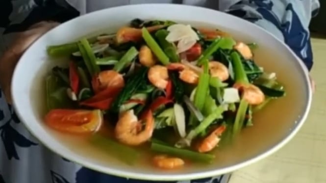 Tumis Sawi Campur Udang