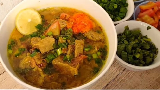 Soto Daging Sapi Kuah Bening