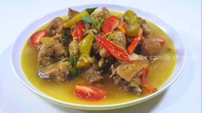 Asem-asem Ayam Kampung