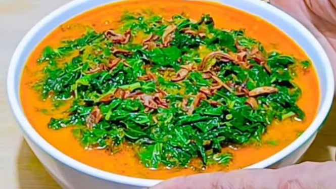 Gulai daun singkong rasa rendang