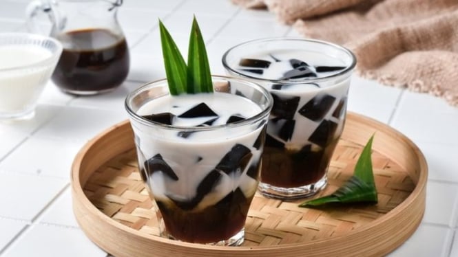 Es cincau hitam