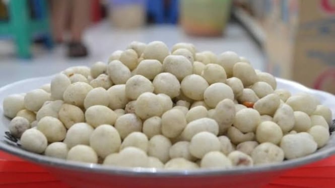 Kacang Atom