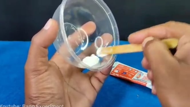 Campuran Odol dan Minyak Kayu Putih