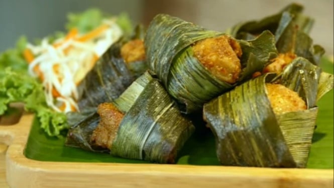 Ayam Goreng Pandan
