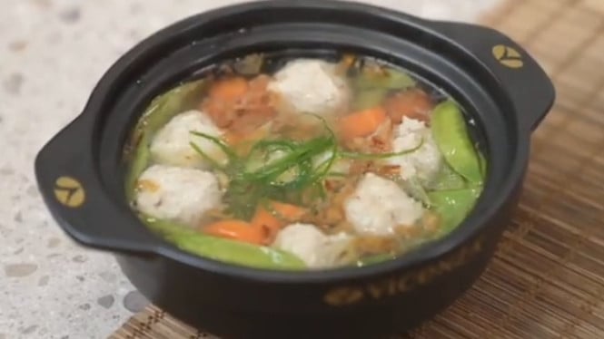 Sup Bola-bola Ayam